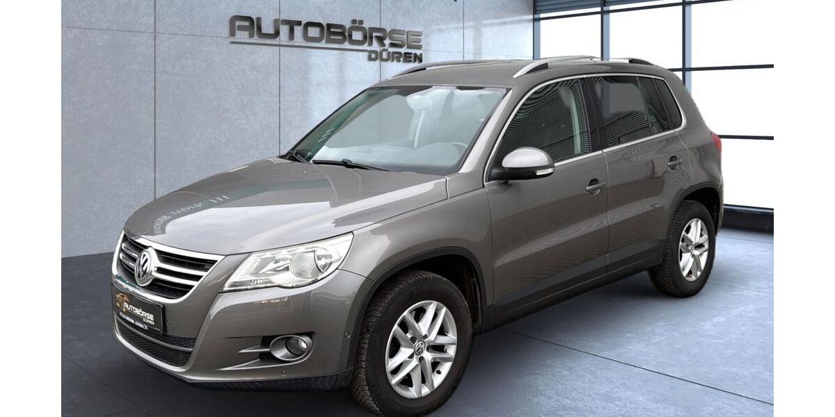 VW Tiguan 138.246 km 8.499 &euro; Düren 52349