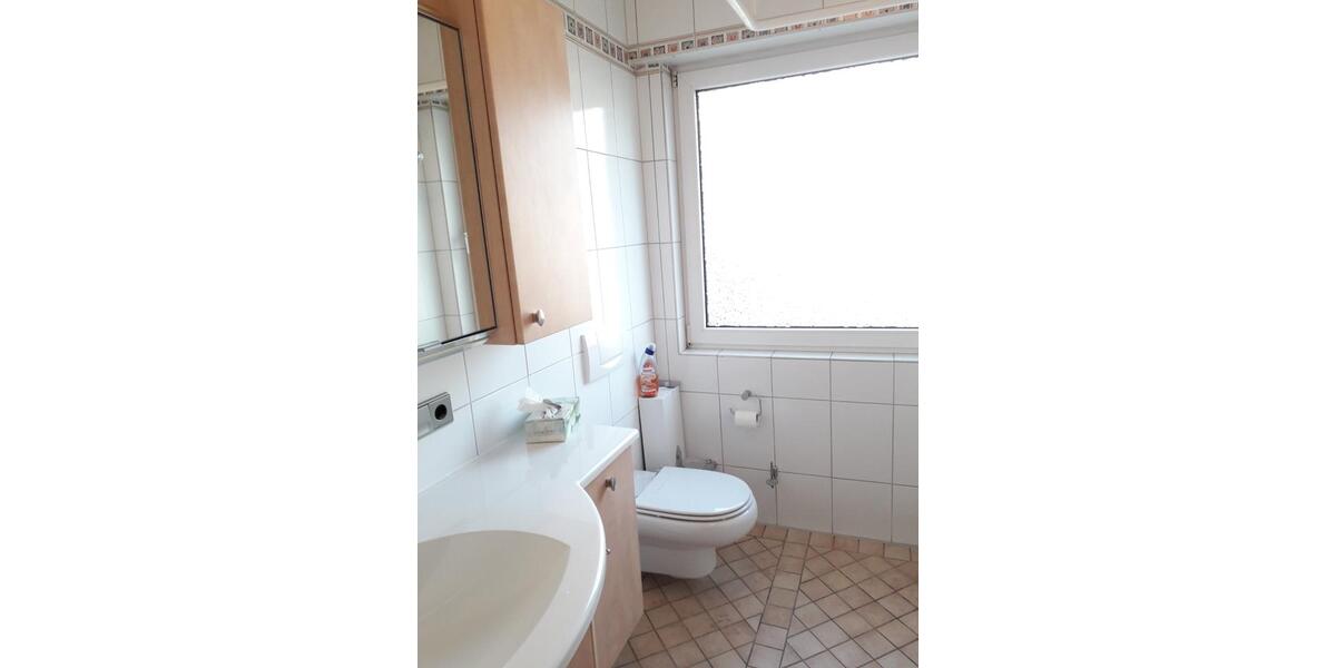 Etagenwohnung Bonn Auerberg - 3 Zimmer, 65 m&sup2;, 800&euro; | Angebot:25947671