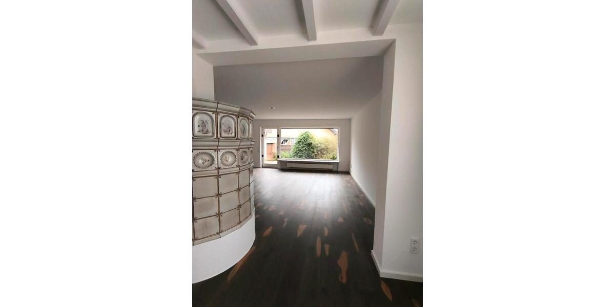 Erdgeschoßwohnung Mechernich - 3 Zimmer, 150 m&sup2;, 1.500&euro; | Angebot:23838632