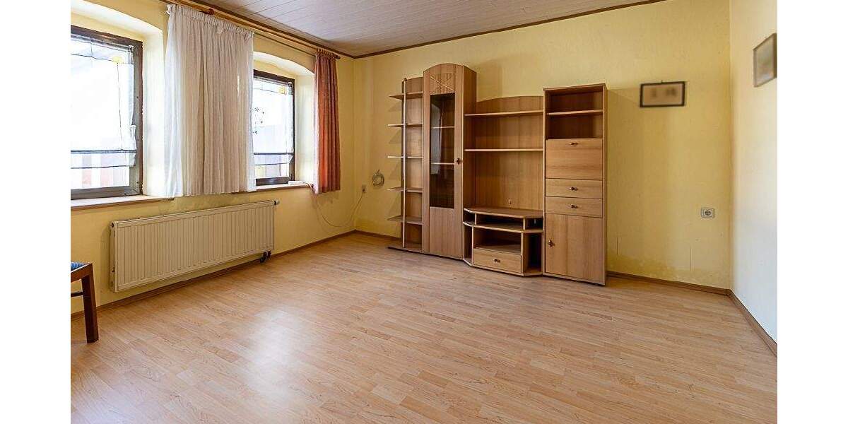 Einfamilienhaus Blankenheim-Blankenheimerdorf Blankenheimerdorf - 7 Zimmer, 172 m&sup2;, 209.000&euro; | Angebot:25739718