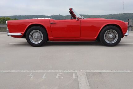 Triumph TR4 36.890 km 24.900 &euro; Königswinter bei Bonn 53639