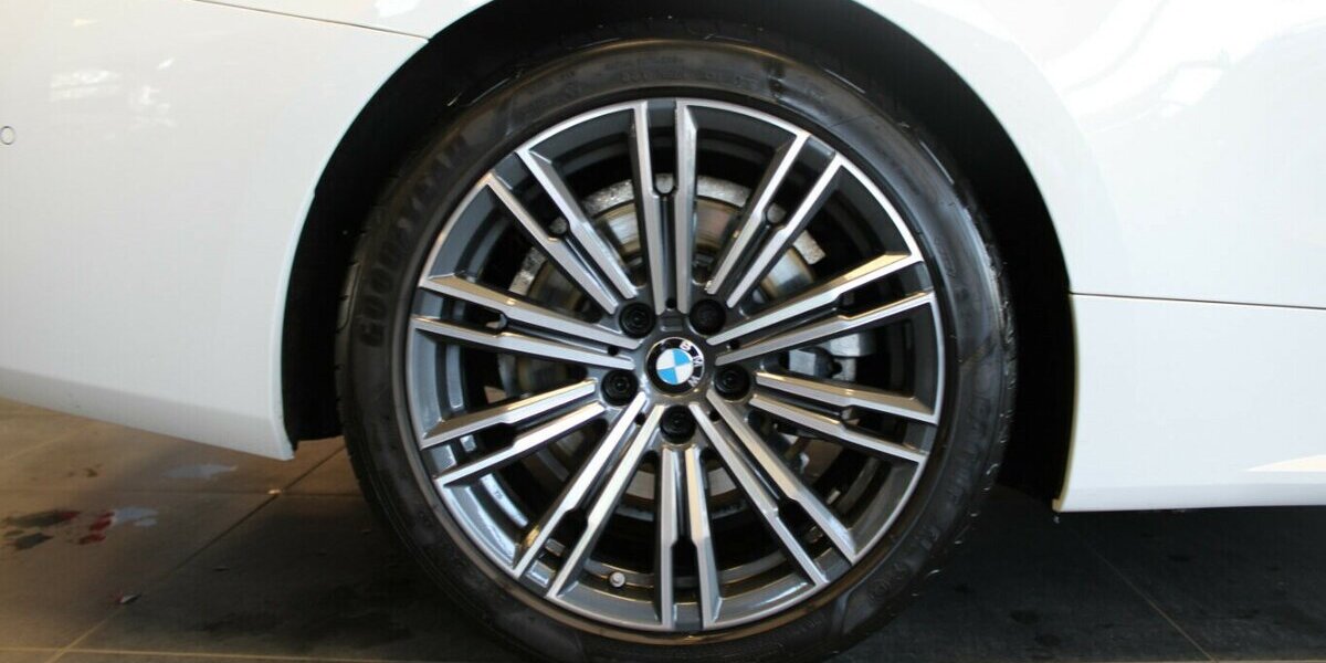 BMW 430 430i Coupe M Sport 59.995 km 38.980 &euro; Euskirchen 53881