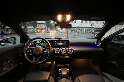 Mercedes-Benz A 180 59.890 km 22.999 &euro; Bonn 53179