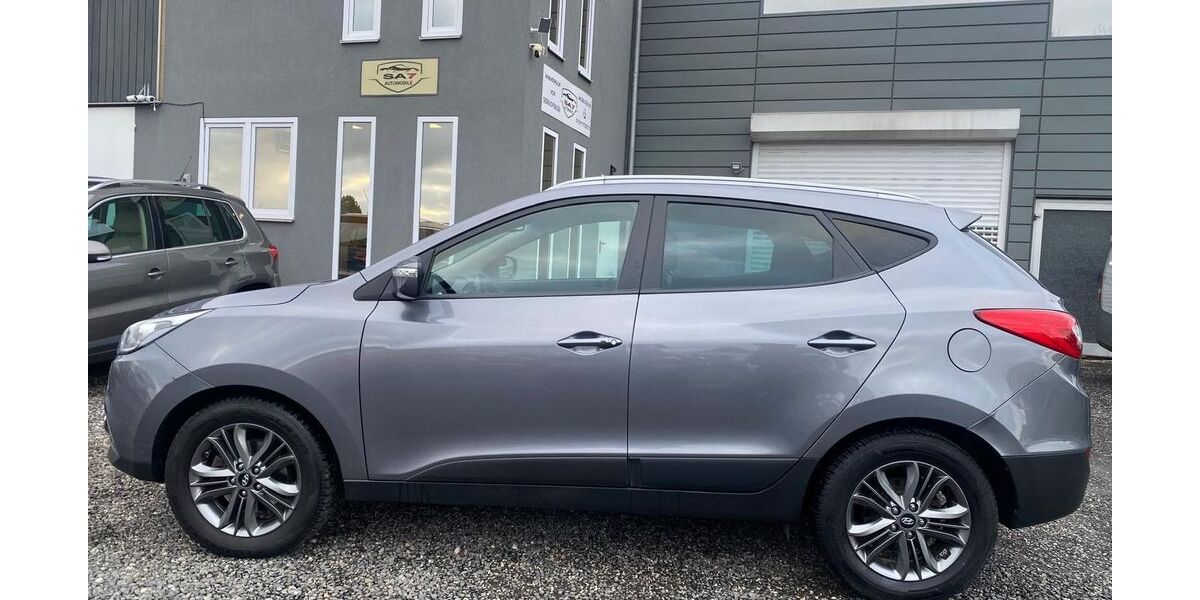 Hyundai ix35 140.000 km 9.990 &euro; Euskirchen 53881