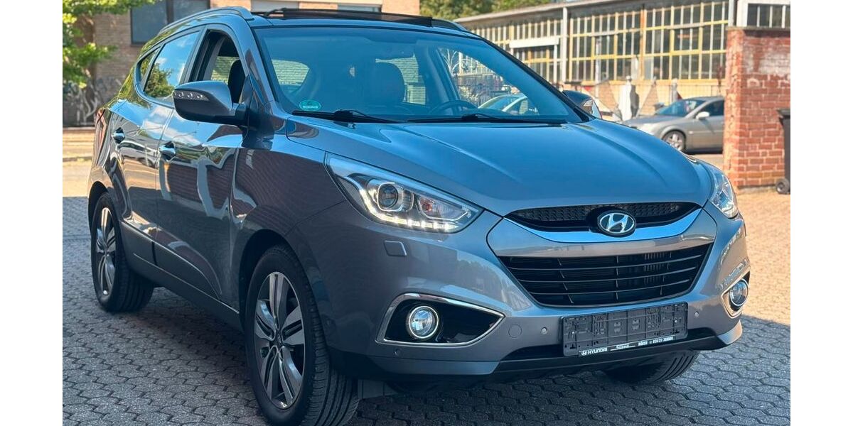 Hyundai ix35 129.900 km 10.450 &euro; Düren 52349