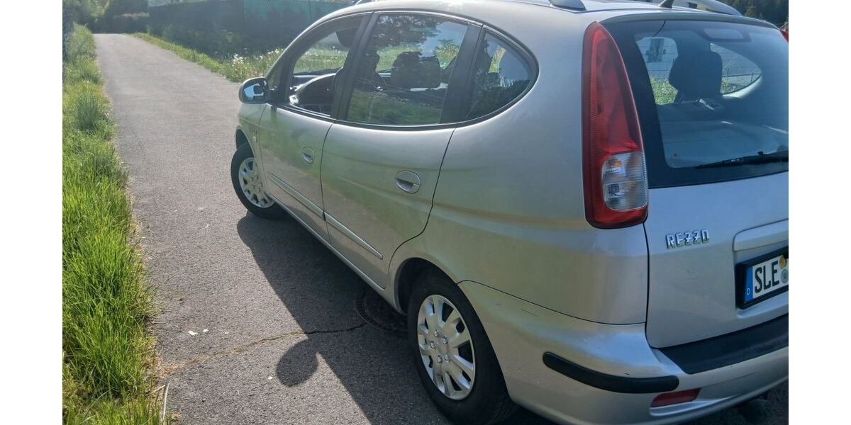 Chevrolet Rezzo 188.000 km 2.750 &euro; Kall 53925