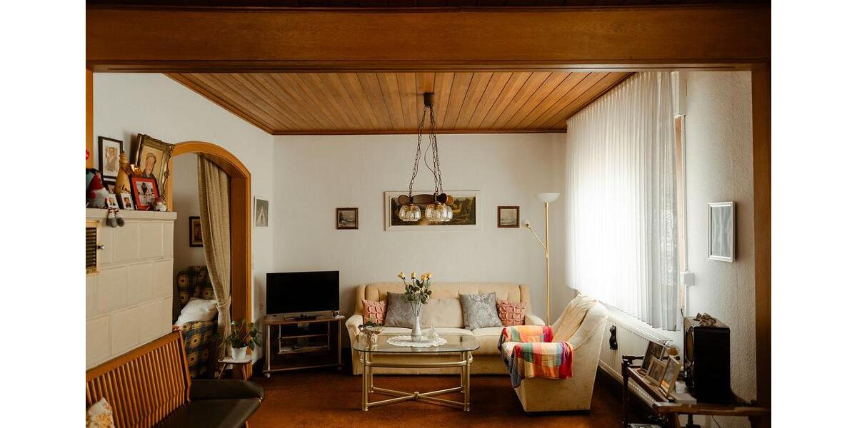 Einfamilienhaus Niederkassel - 6 Zimmer, 102 m&sup2;, 480.000&euro; | Angebot:26045240