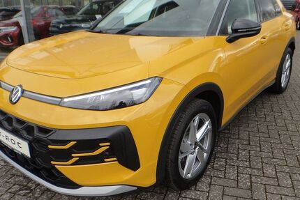 VW T-Roc 1.300 km 35.599 &euro; Königswinter 53639