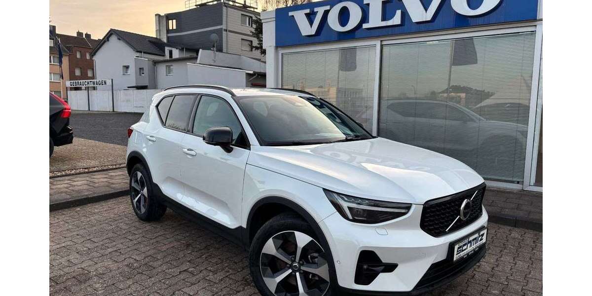 Volvo XC40 25.384 km 34.800 &euro; Düren 52351