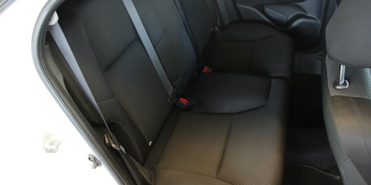 Honda Civic Tourer 1.6 i-DTEC 106.817 km 9.980 &euro; Euskirchen 53881