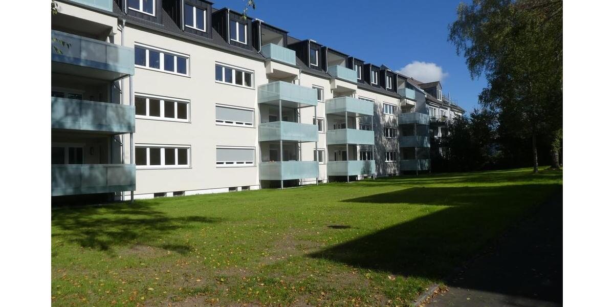 Neue Dachgeschosswohnung mit Flair im Energiesparhaus mit moderner Heiztechnik in Bonn - Dachgeschoßwohnung Bonn Dransdorf | Angebot:24049014