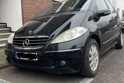 Mercedes-Benz A 180 265.000 km 1.900 &euro; Düren 52353
