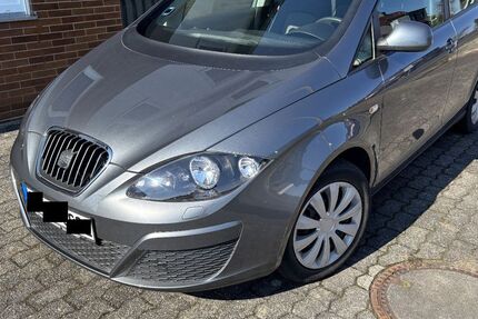 Seat Altea 64.112 km 7.499 &euro; Königswinter 53639
