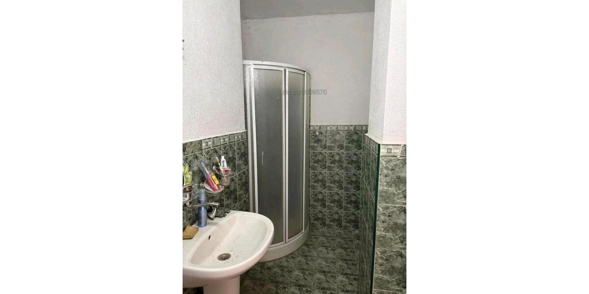 Etagenwohnung Königswinter - 3 Zimmer, 74 m&sup2;, 78.000&euro; | Angebot:24845024