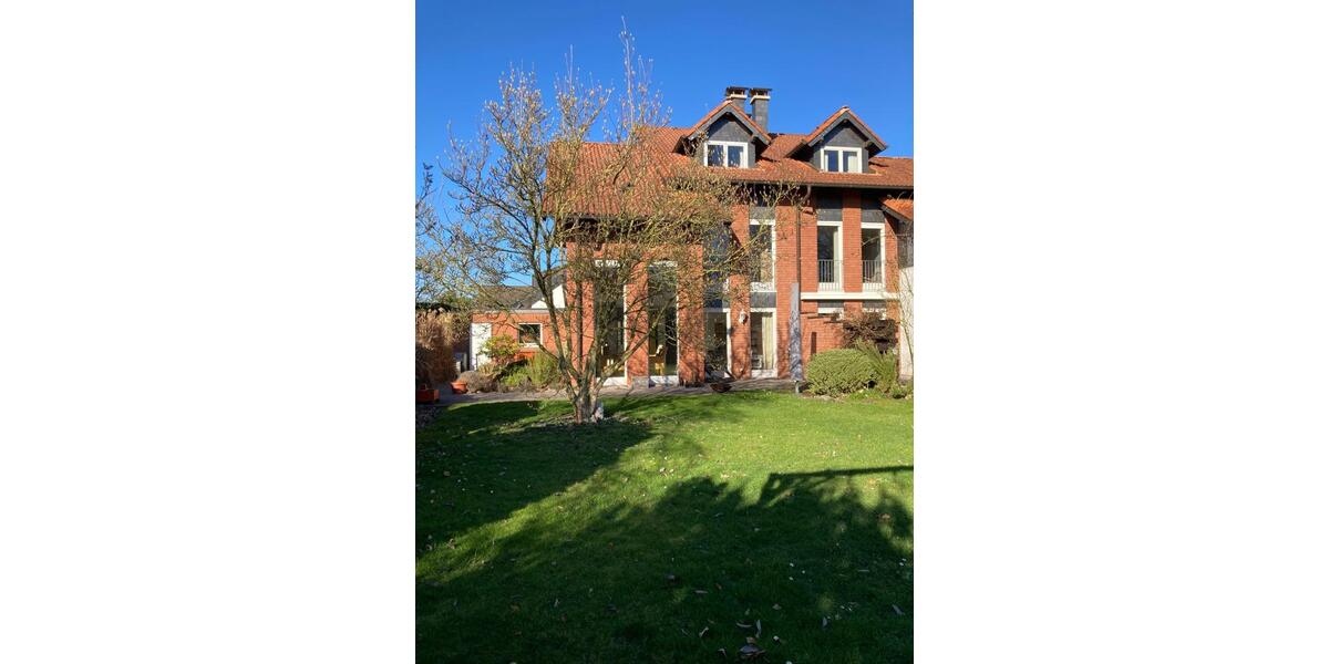 Doppelhaushälfte Erftstadt - 4.5 Zimmer, 153 m&sup2;, 2.000&euro; | Angebot:25844204