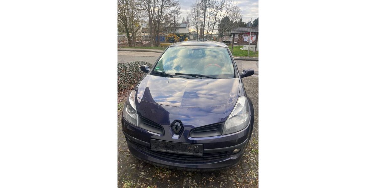 Renault Clio 216.000 km 600 &euro; Bad Münstereifel 53902