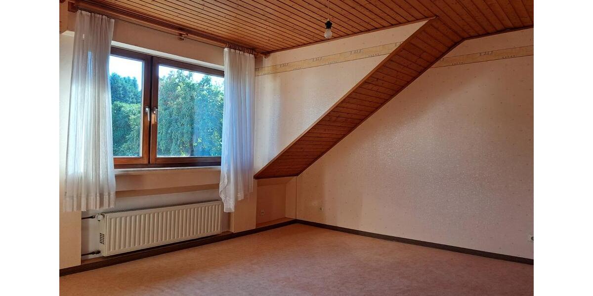 Einfamilienhaus Grafschaft - 10 Zimmer, 223 m&sup2;, 479.000&euro; | Angebot:23095851