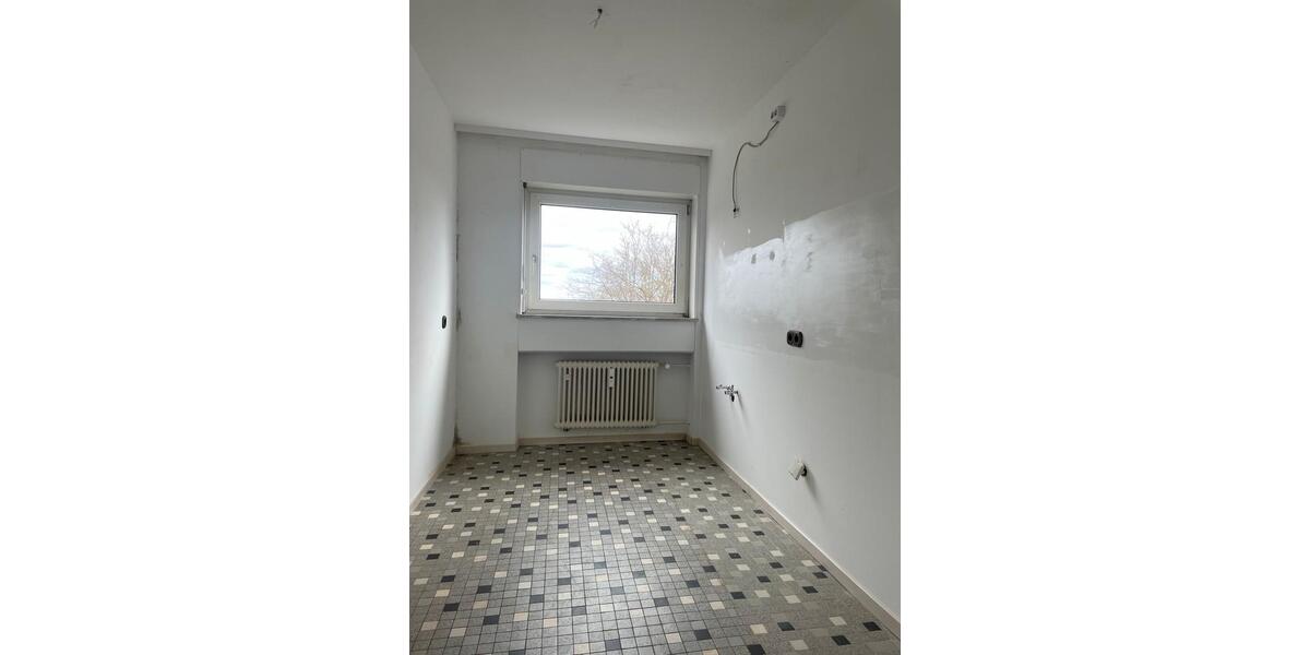 Etagenwohnung Königswinter - 3 Zimmer, 78 m&sup2;, 700&euro; | Angebot:25416062