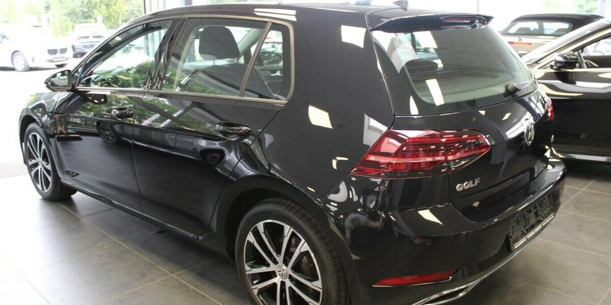 VW Golf 1.5 TSI ACT BMT Highline 83.752 km 15.980 &euro; Euskirchen 53881