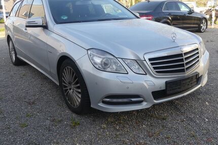 Mercedes-Benz E 200 237.000 km 7.900 &euro; Euskirchen 53881