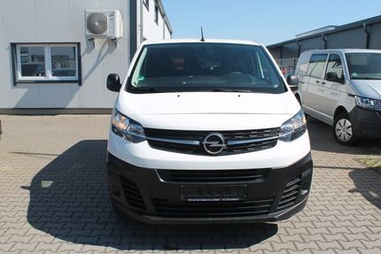 Opel Vivaro 241.992 km 11.950 &euro; Euskirchen 53879