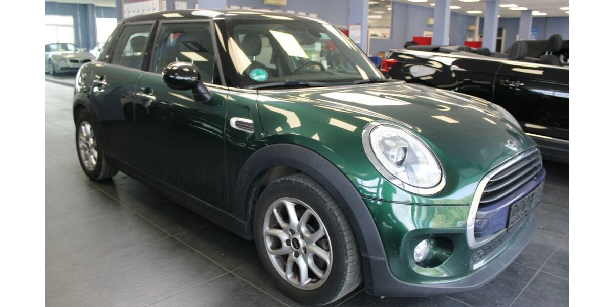 Mini Cooper 105.296 km 10.780 &euro; Euskirchen 53881
