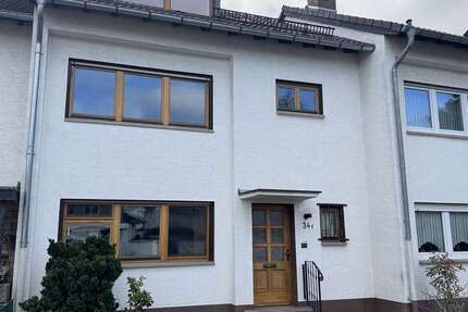 Haus Niederkassel - 6 Zimmer, 141 m&sup2;, 399.000&euro; | Angebot:26748702