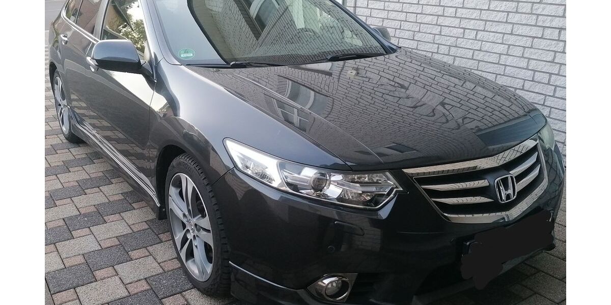 Honda Accord 155.000 km 10.950 &euro; Düren 52351