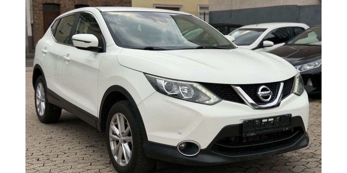 Nissan Qashqai 136.179 km 7.900 &euro; Euskirchen 53879