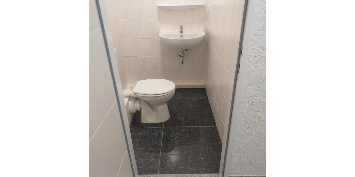 Dachgeschoßwohnung Zülpich - 4 Zimmer, 82 m&sup2;, 625&euro; | Angebot:26041633