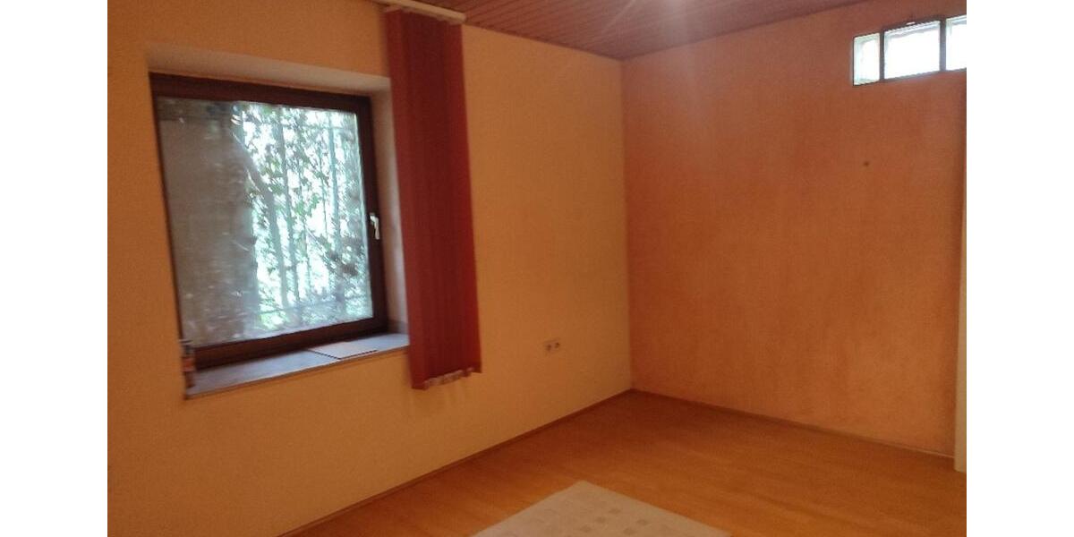 Einfamilienhaus Heimbach - 2 Zimmer, 134 m&sup2;, 145.000&euro; | Angebot:24674550