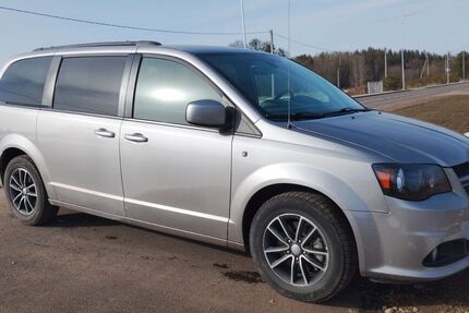 Dodge Grand Caravan 130.000 km 14.999 &euro; Königswinter 53639