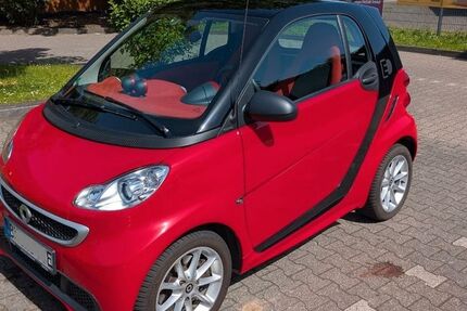 Smart ForTwo 29.700 km 5.900 &euro; Bonn 53177