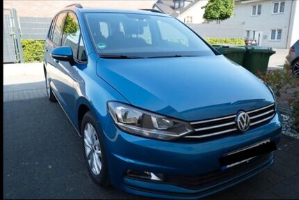 VW Touran 189.300 km 12.600 &euro; Düren 52351