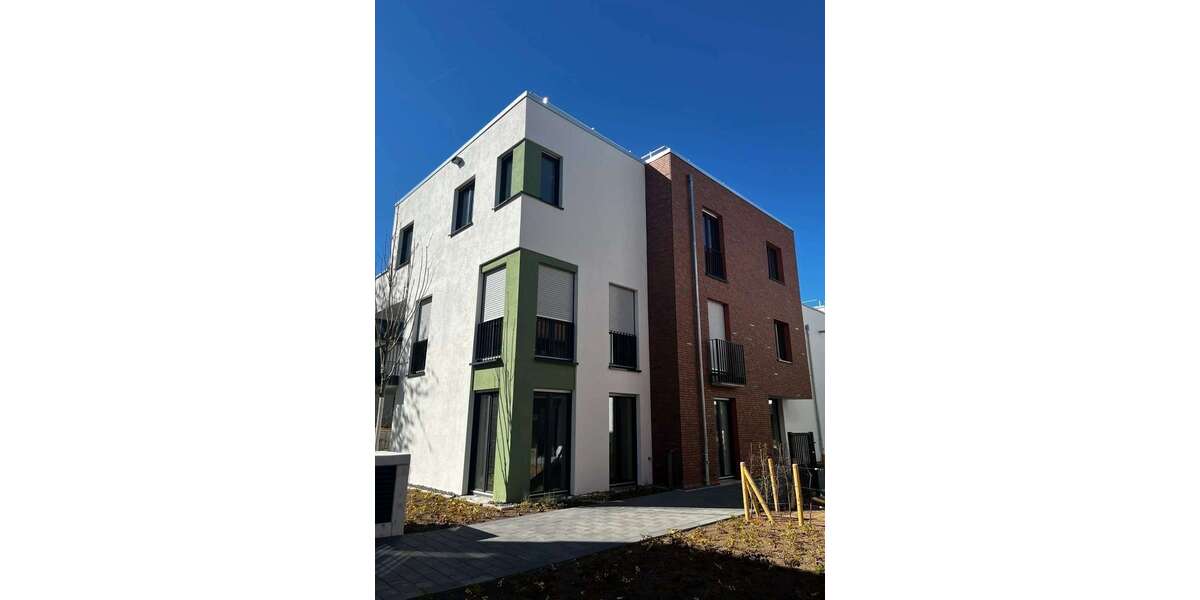 Etagenwohnung Frechen - 4 Zimmer, 175 m&sup2;, 2.975&euro; | Angebot:26094342