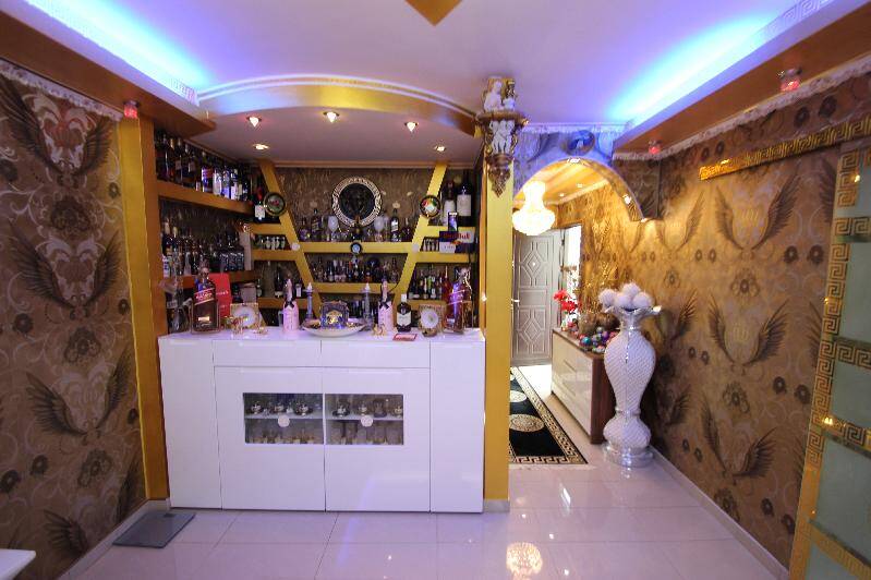 Etagenwohnung Bonn Brüser Berg - 4 Zimmer, 100 m&sup2;, 300.000&euro; | Angebot:25800101