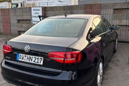 VW Jetta 149.000 km 6.800 &euro; Bad Neuenahr 53474