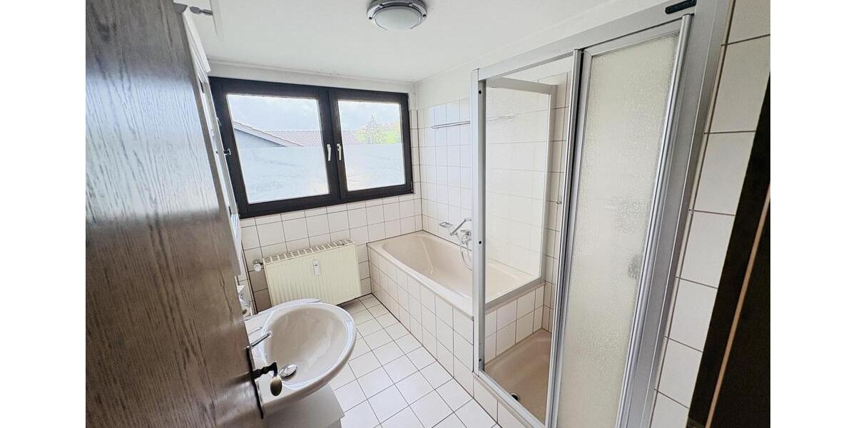 Etagenwohnung Wachtberg - 2 Zimmer, 75 m&sup2;, 249.000&euro; | Angebot:25079522