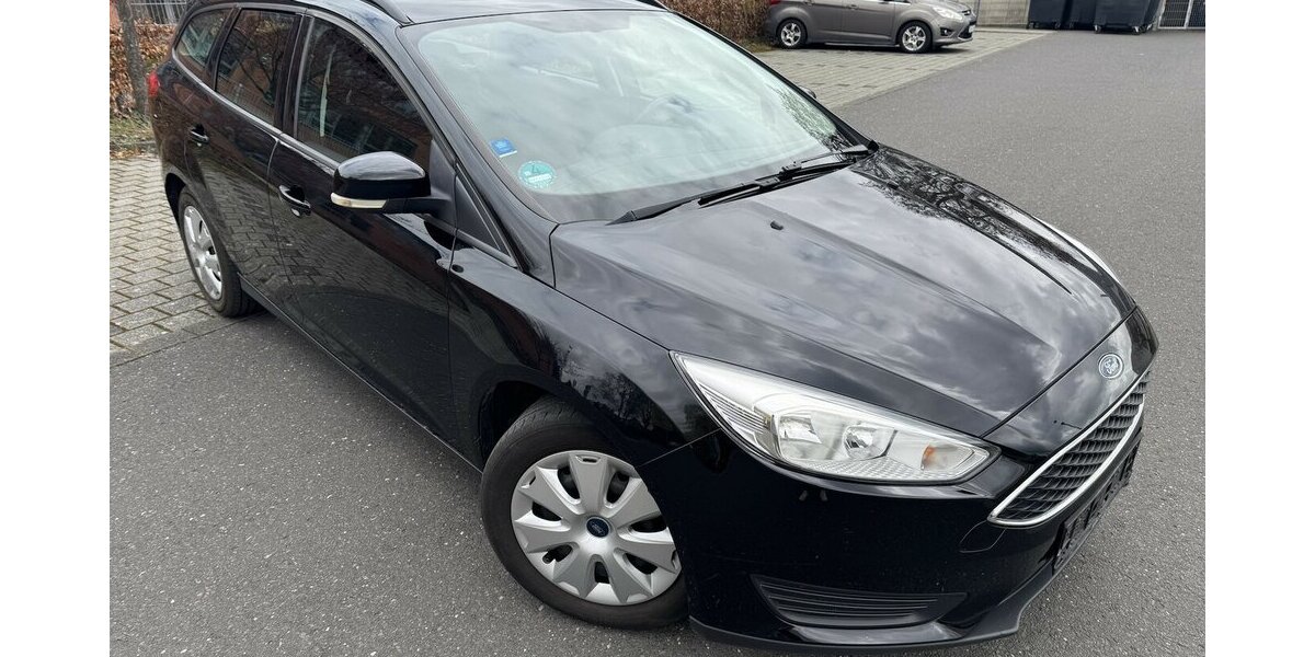 Ford Focus Klima Navi Zahnr.+Wa.-PumpeNeu SR+WR 1.Hd. 115.000 km 6.900 &euro; Erftstadt 50374