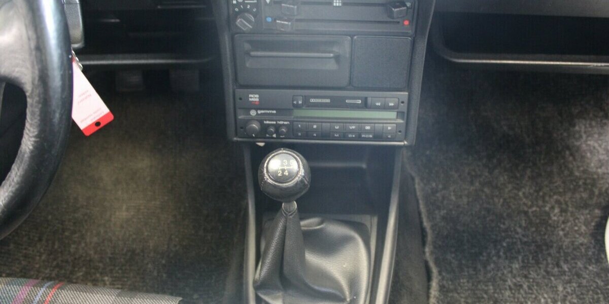 VW Scirocco GTII - OLDTIMER - Schiebedach - 2. Hand - 101.874 km 11.980 &euro; Euskirchen 53881