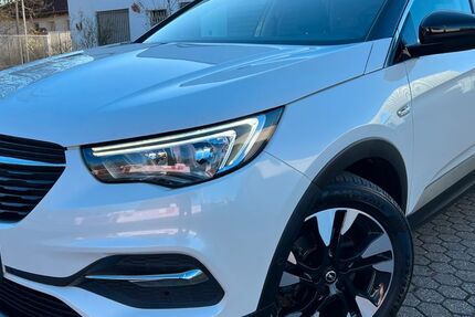 Opel Grandland (X) 103.000 km 14.599 &euro; Nörvenich 52388