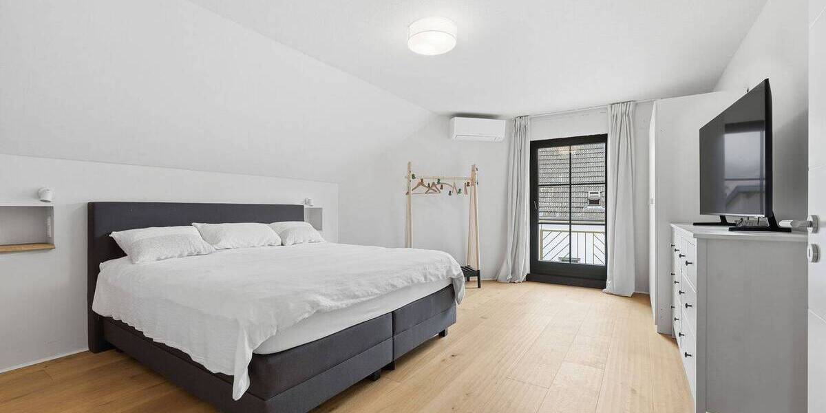 Einfamilienhaus Bad Neuenahr-Ahrweiler Bad Neuenahr - 7 Zimmer, 220 m&sup2;, 525.000&euro; | Angebot:26036850