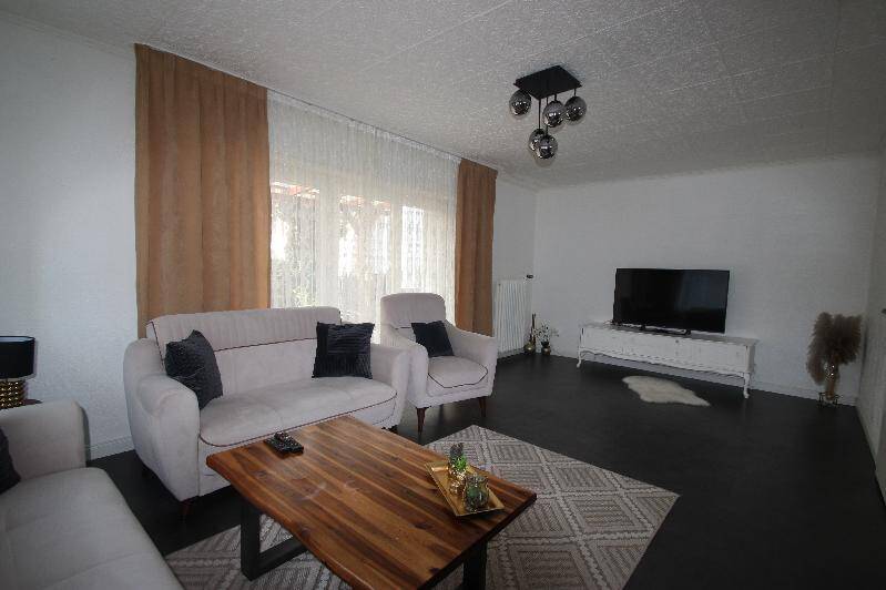 Einfamilienhaus Bonn Bad Godesberg - 5 Zimmer, 120 m&sup2;, 590.000&euro; | Angebot:25690100