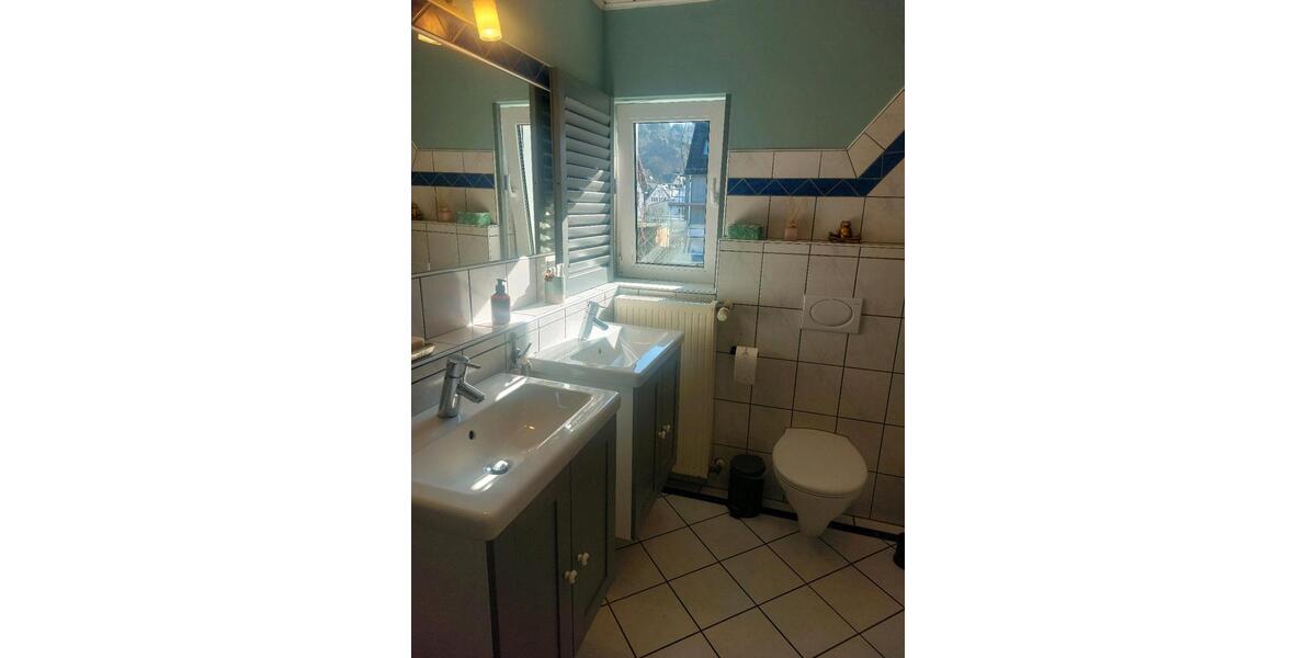 Doppelhaushälfte Schleiden - 5 Zimmer, 150 m&sup2;, 350.000&euro; | Angebot:25360727