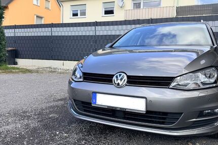 VW Golf 146.200 km 11.799 &euro; Niederkassel 53859