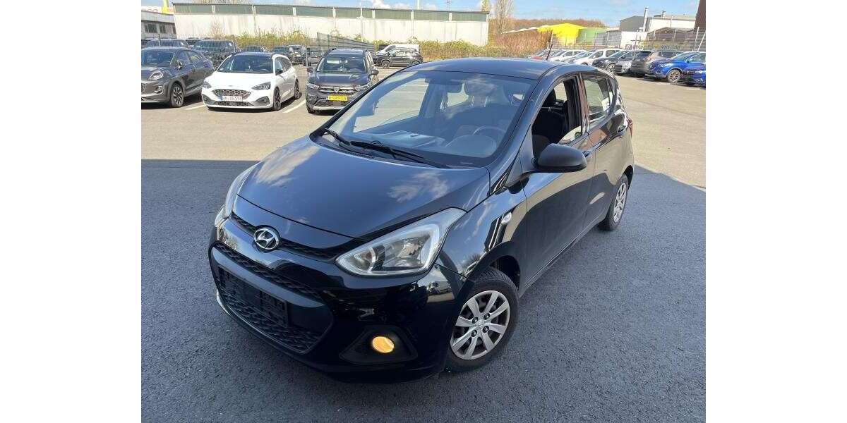 Hyundai i10 51.988 km 5.900 &euro; Königswinter 53639