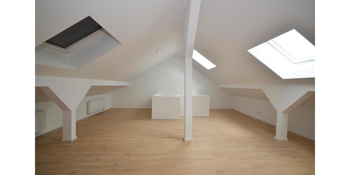 Maisonettenwohnung Wesseling - 3 Zimmer, 106 m&sup2;, 1.150&euro; | Angebot:22617423