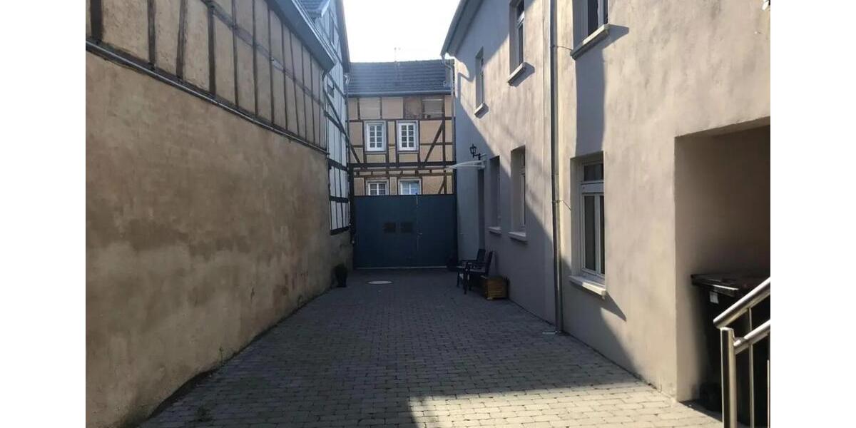 Einfamilienhaus Grafschaft - 7.5 Zimmer, 197 m&sup2;, 600.000&euro; | Angebot:25648968