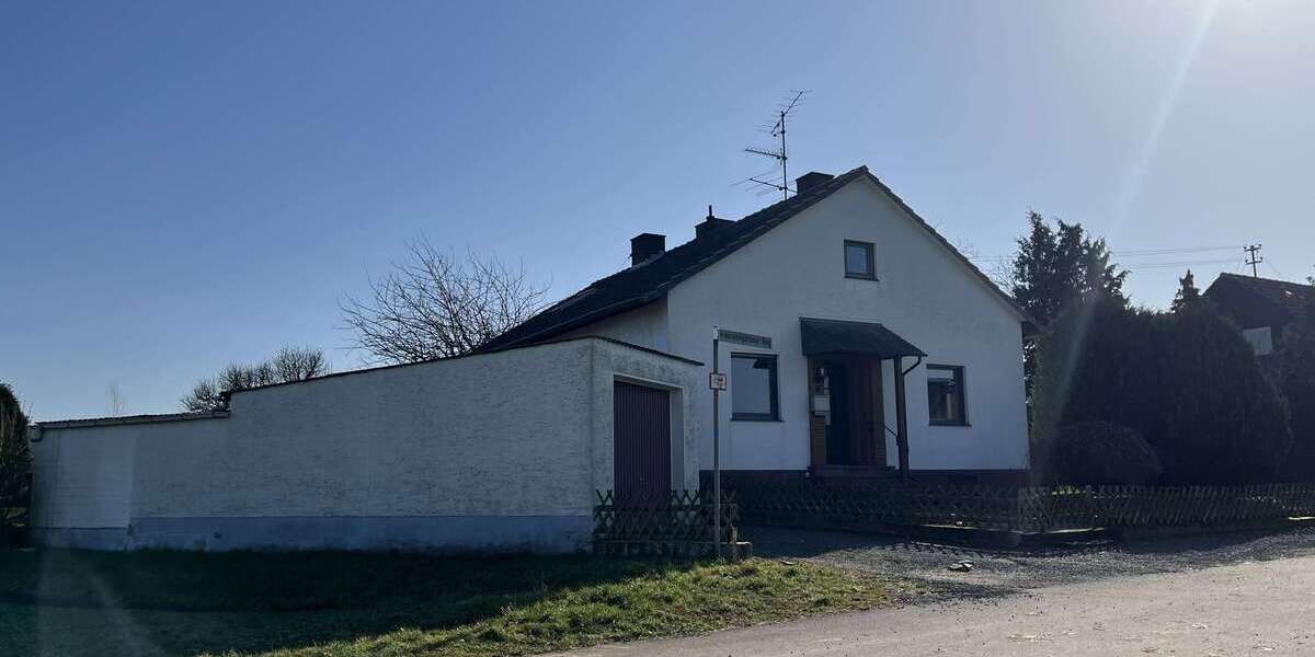 Einfamilienhaus Bad Münstereifel - 4 Zimmer, 89 m&sup2;, 229.000&euro; | Angebot:26964125
