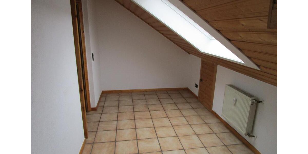 Mehrfamilienhaus, Wohnhaus Nettersheim - 14 Zimmer, 256 m&sup2;, 479.000&euro; | Angebot:26699748